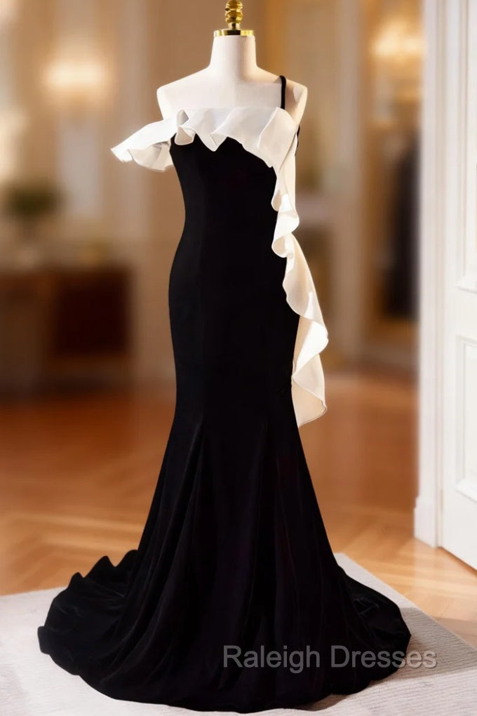 Black Mermaid Velvet Spaghetti Straps Prom Dress Main image