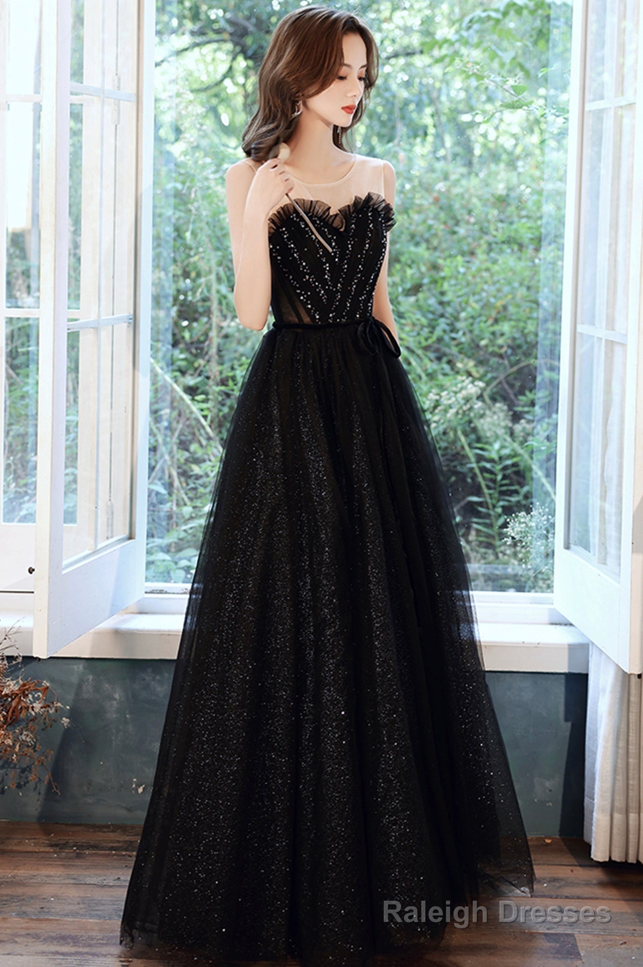 Black Scoop Neckline Tulle Long Prom Dress, A-Line Evening Party Dress