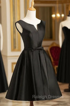 Black Short V Neckline Knee Length Prom Dress, Black Homecoming Dress Prom Dress