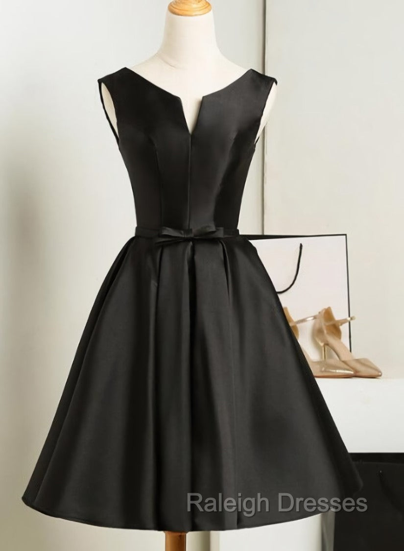 Black Short V Neckline Knee Length Prom Dress, Black Homecoming Dress Prom Dress