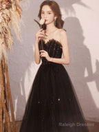 Black Sweetheart Neck Tulle Sequin Beads Long Prom Dress