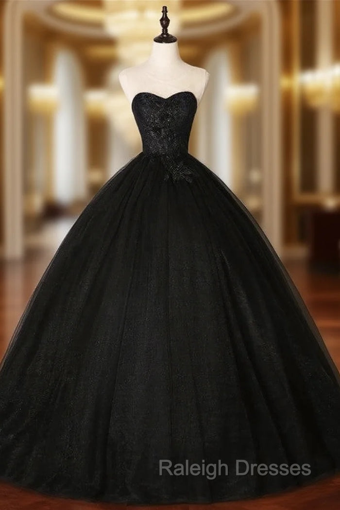 Black Tulle Lace Appliques Quinceanera Dress Main image