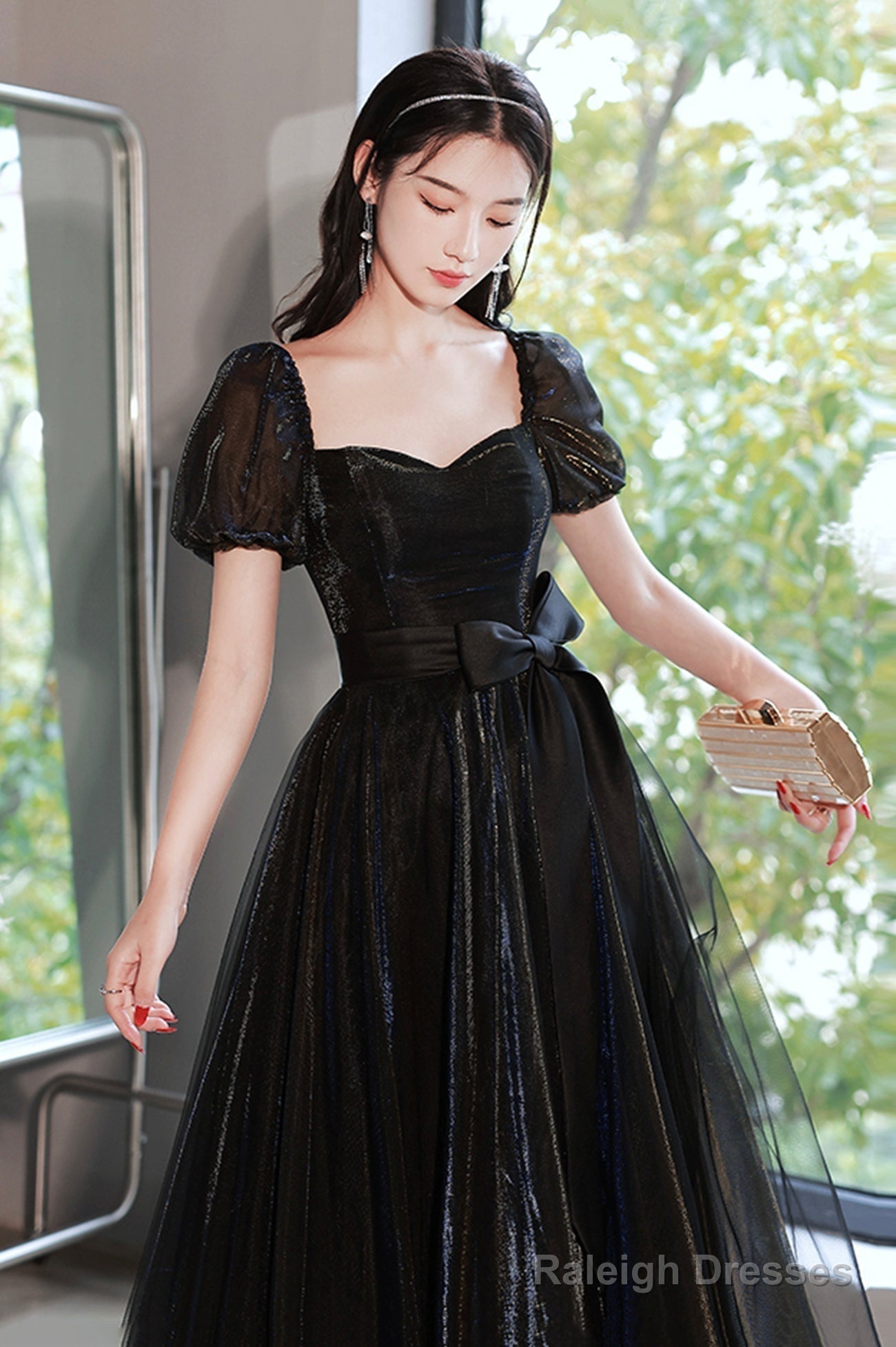 Black Tulle Long Prom Dresses Black Short Sleeve Graduation Dresses