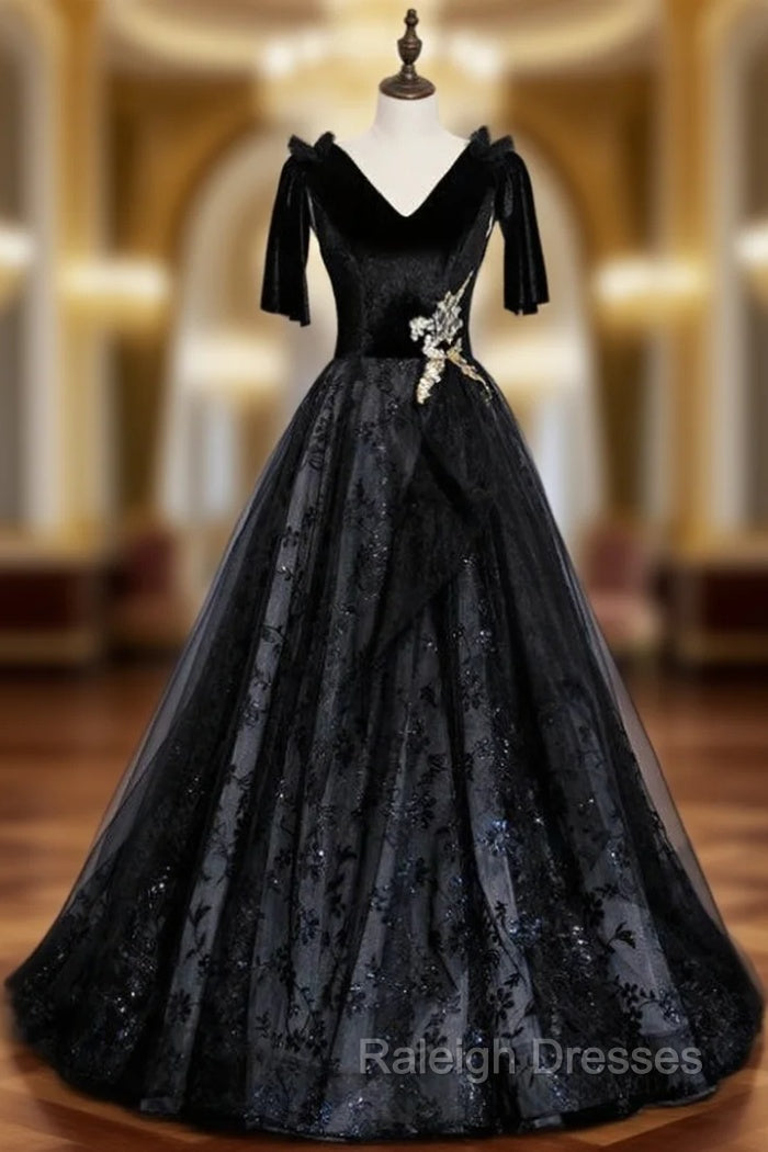 Black Tulle Sequins V Neck Short Sleeve Prom Dresses