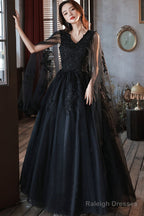 Black Tulle V-Neckline Prom Dresses With Lace Applique Black A-Line Prom Dresses