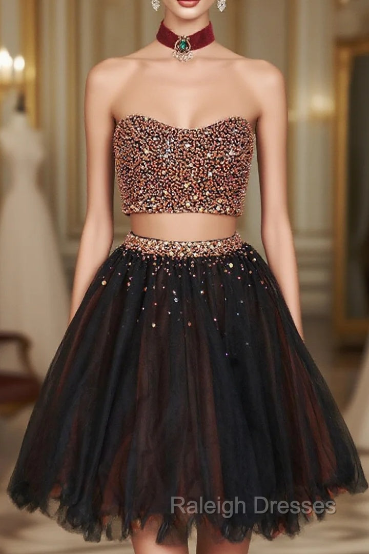 Black Two Pieces Beads Tulle Short Prom Dress Black Homecoming Dress Main image