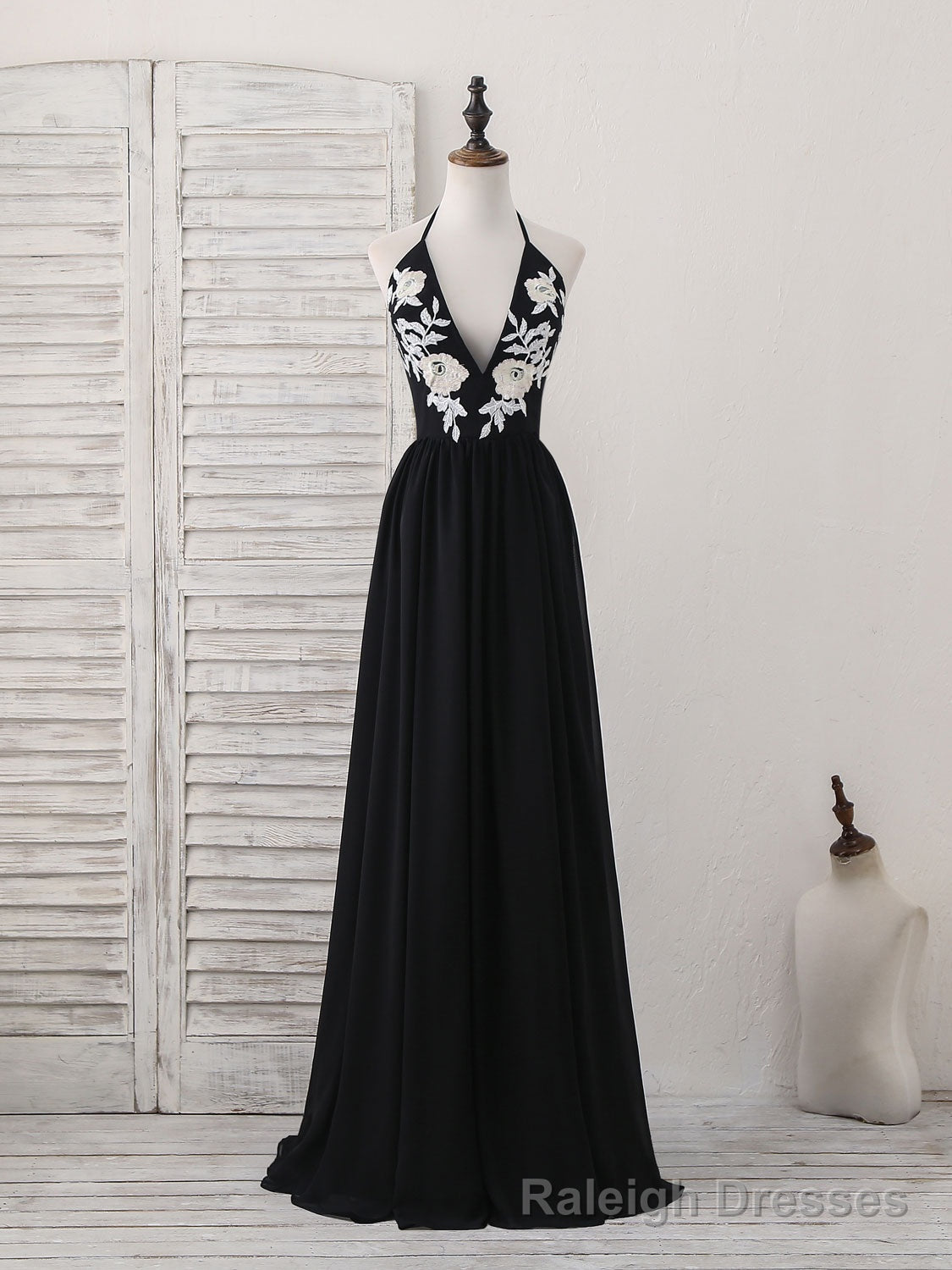 Black V Neck Chiffon Lace Long Prom Dress Black Prom Dress Secondary image