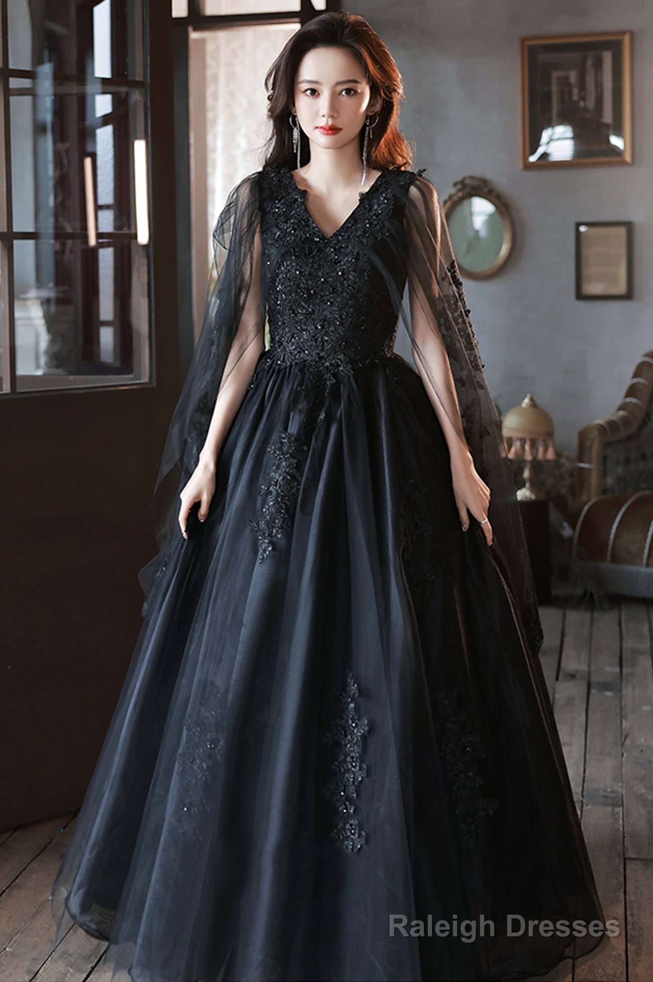 Black V-Neck Lace Long Prom Dresses Black A-Line Prom Dresses