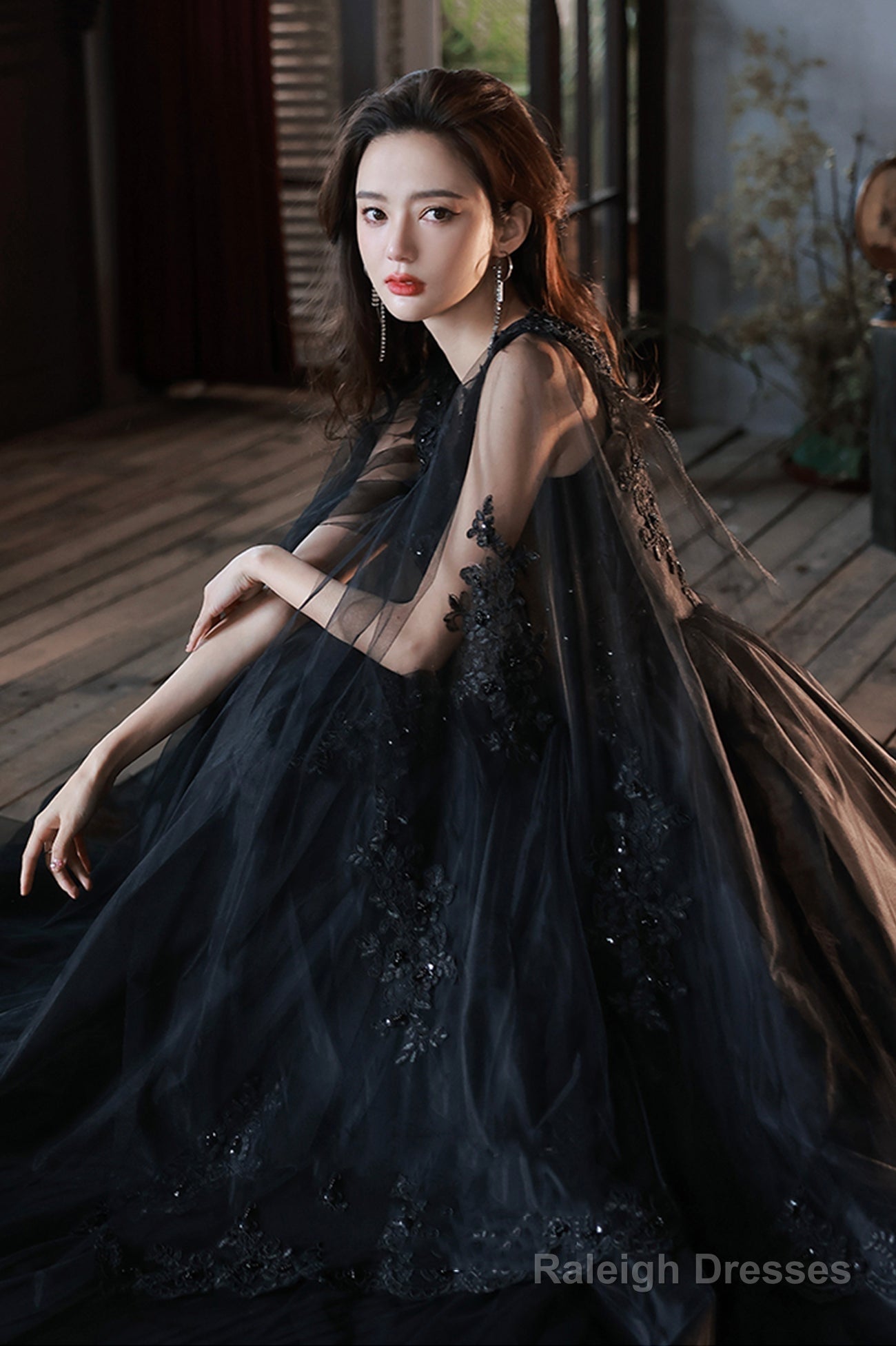 Black V-Neck Lace Long Prom Dresses Black A-Line Prom Dresses