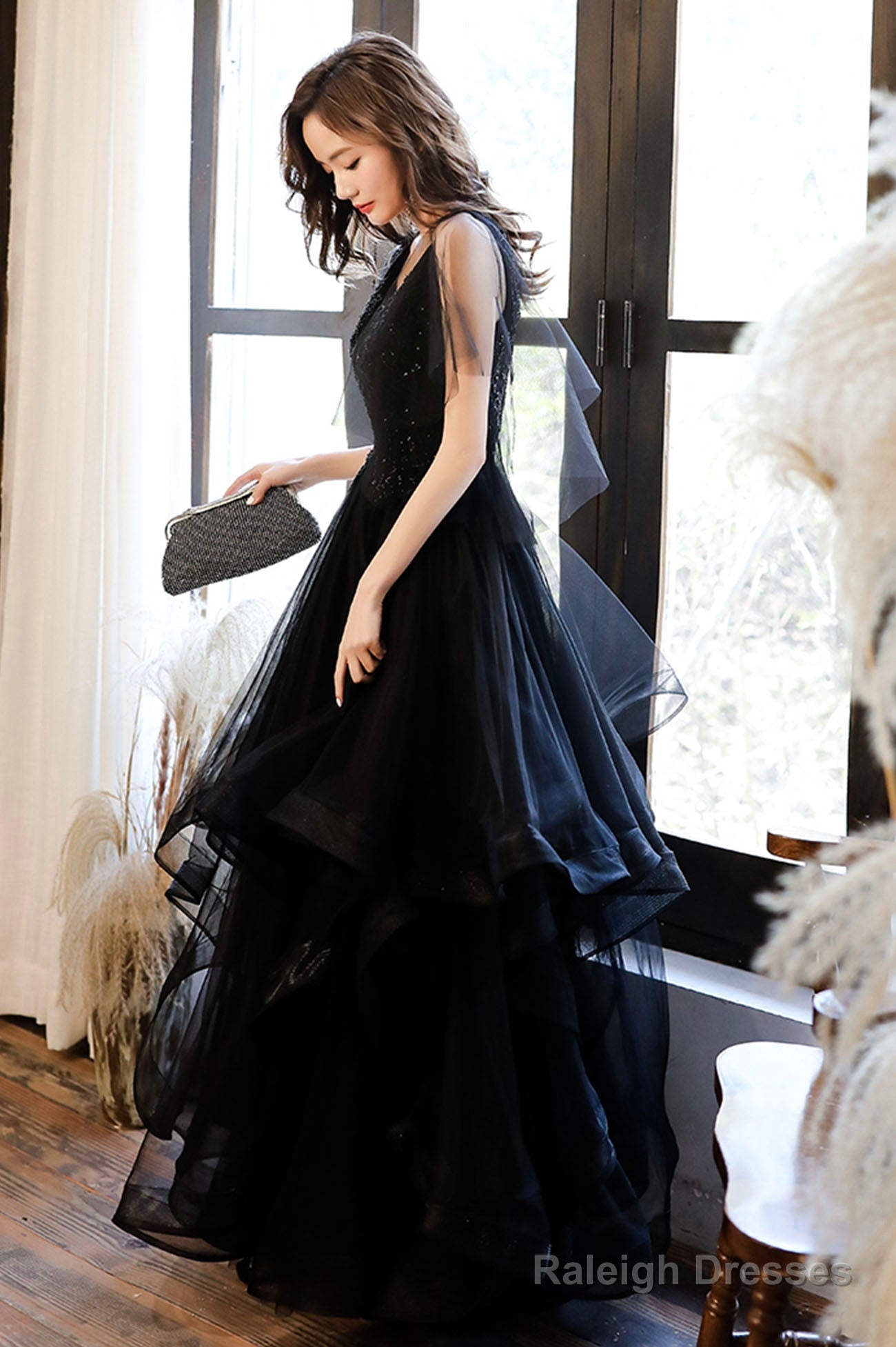 Black V-Neck Tulle Layers Long Prom Dresses A-Line Black Prom Dresses