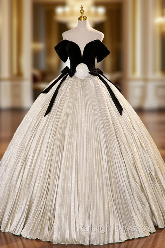 Black Velvet Off the Shoulder Quinceanera Dress Main image