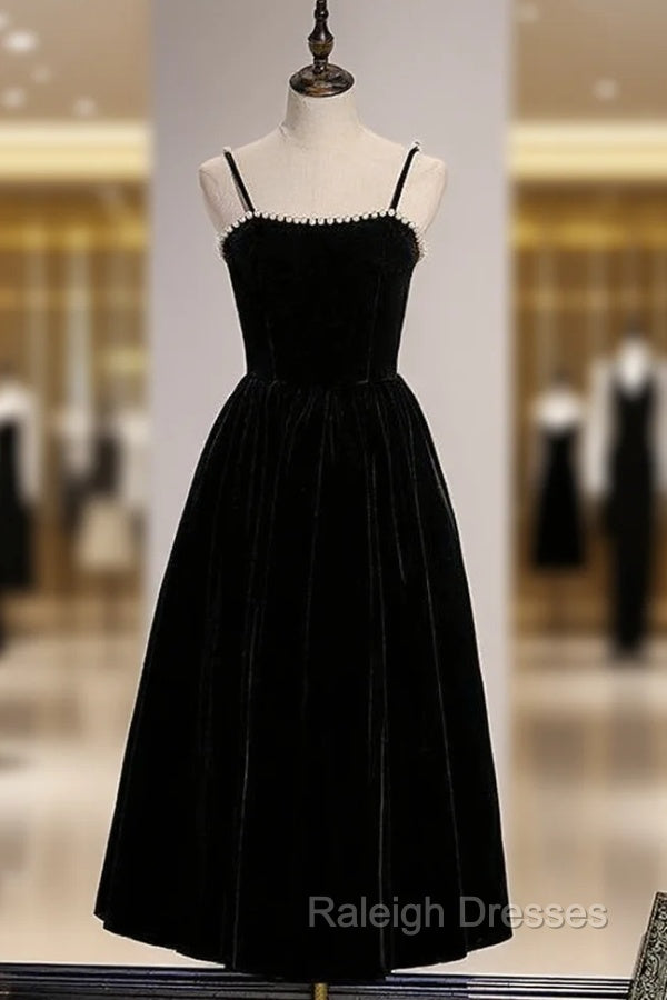 Black Velvet Spagehtti Straps Pearls Prom Dress Main image