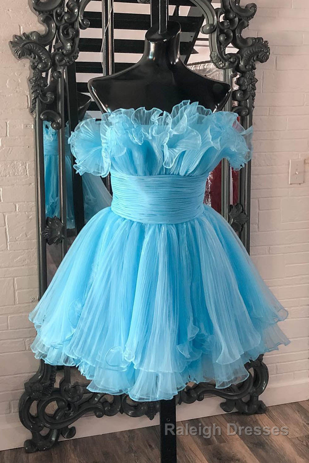 Blue A-Line Strapless Ruffled Short Homecoming Dress Secondary image