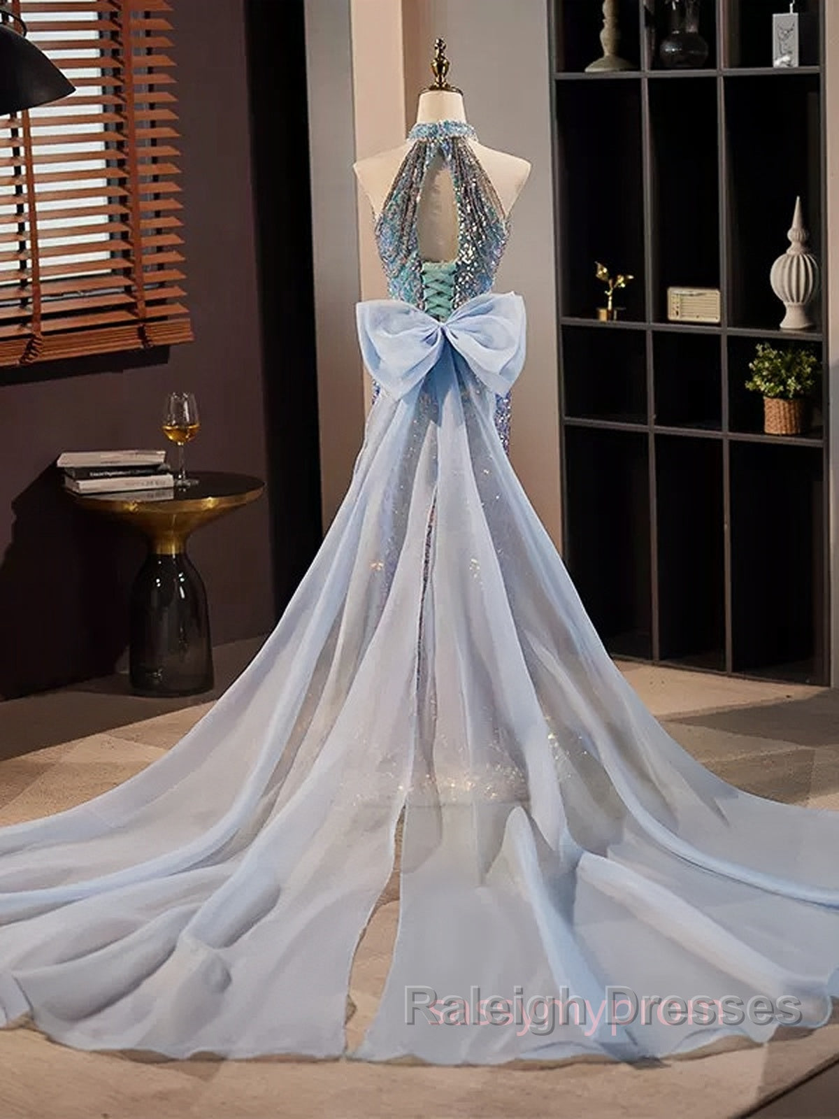 Blue Halter Beading Sequin Mermaid Prom Dresses With Detachable Bow