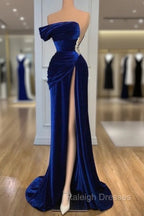 Blue Off-the-Shoulder Velvet Prom Dress Mermaid Long With Split