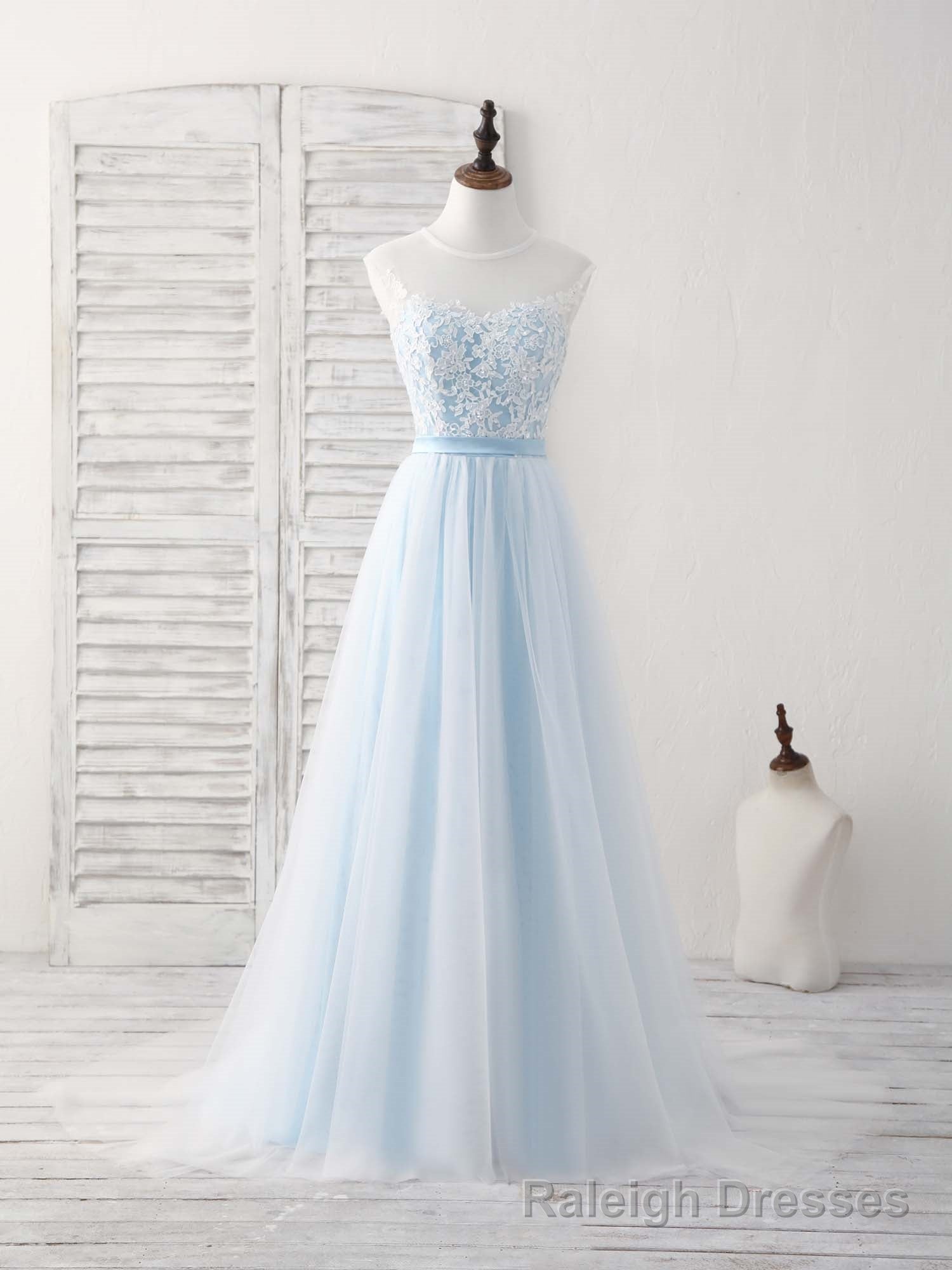 Blue Round Neck Tulle Lace Applique Long Prom Dresses Main image