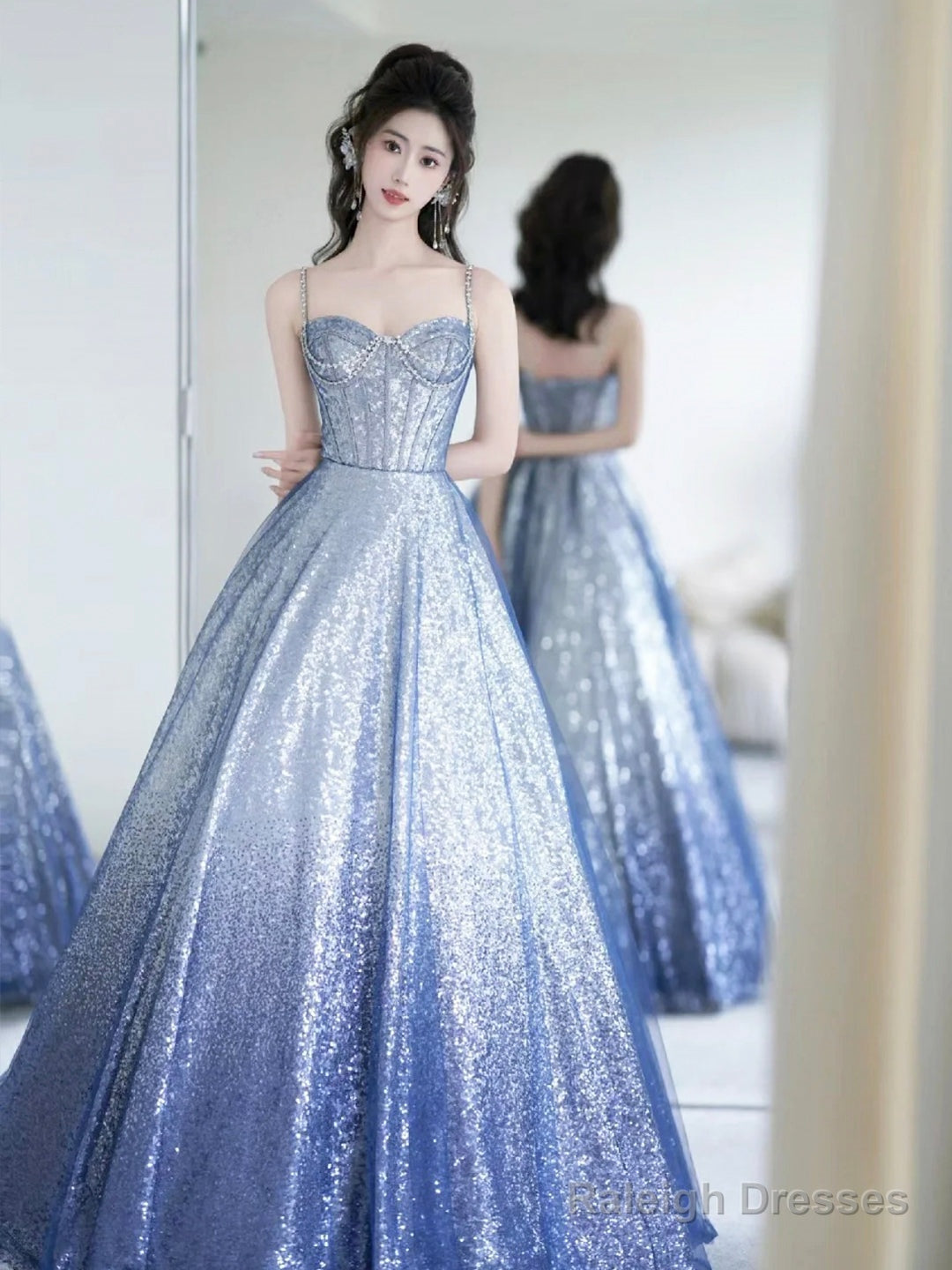 Blue Spaghetti Strap Gradient Sequins Long Prom Dress, Beautiful Sweetheart Neck Evening Party Dress