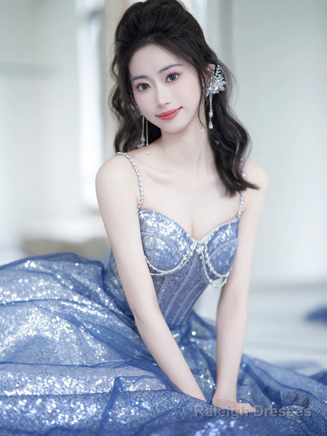 Blue Spaghetti Strap Gradient Sequins Long Prom Dress, Beautiful Sweetheart Neck Evening Party Dress