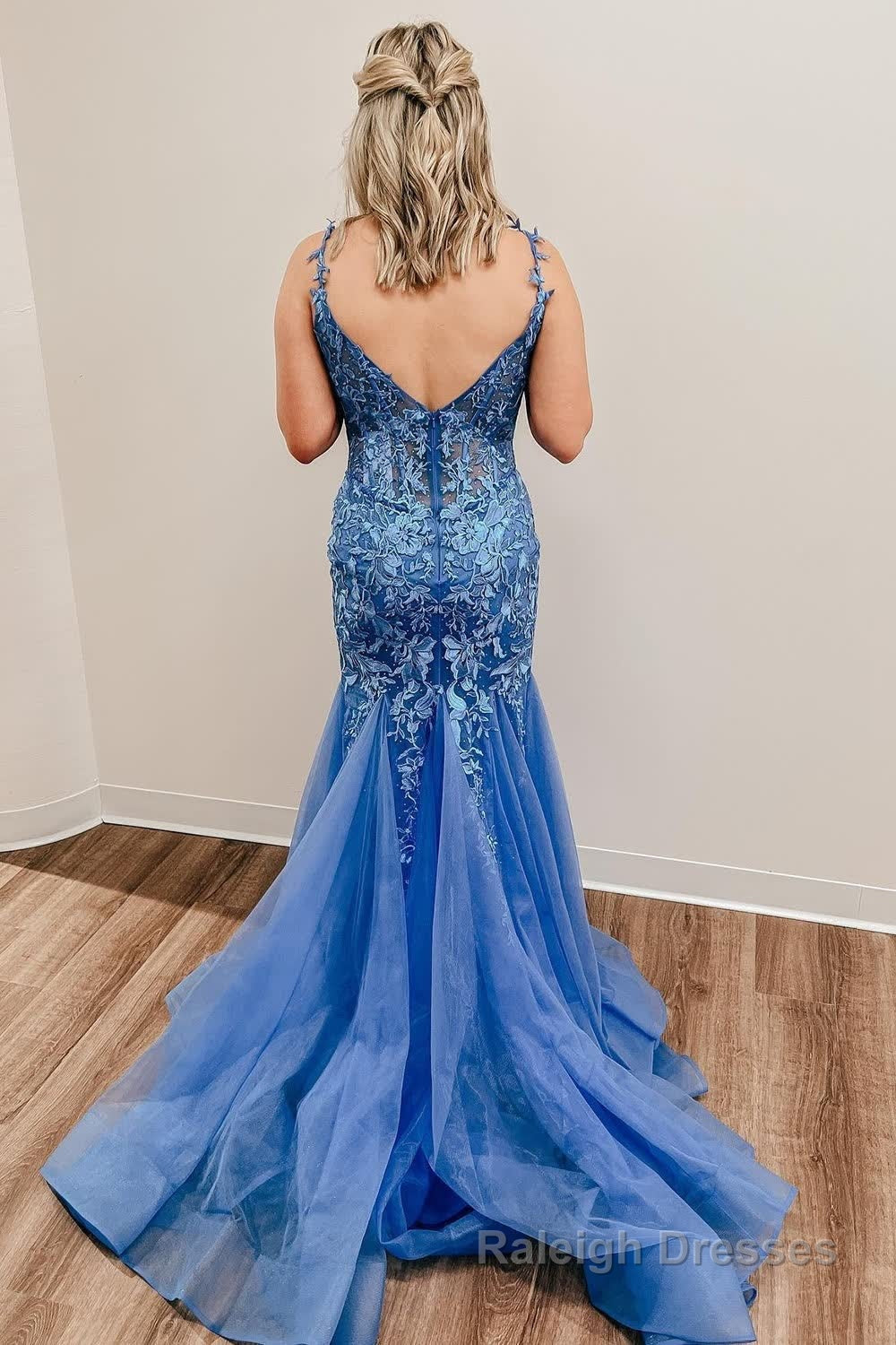 Blue Spaghetti Straps Mermaid Prom Dress With Appliques Secondary image
