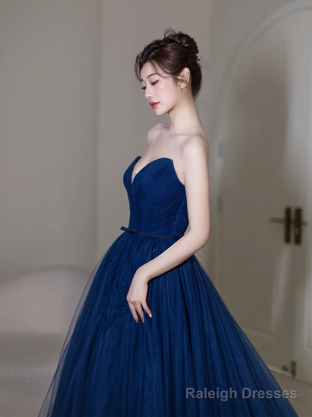 Blue Strapless Tulle Long Prom Dress, Beautiful A-Line Evening Party Dress