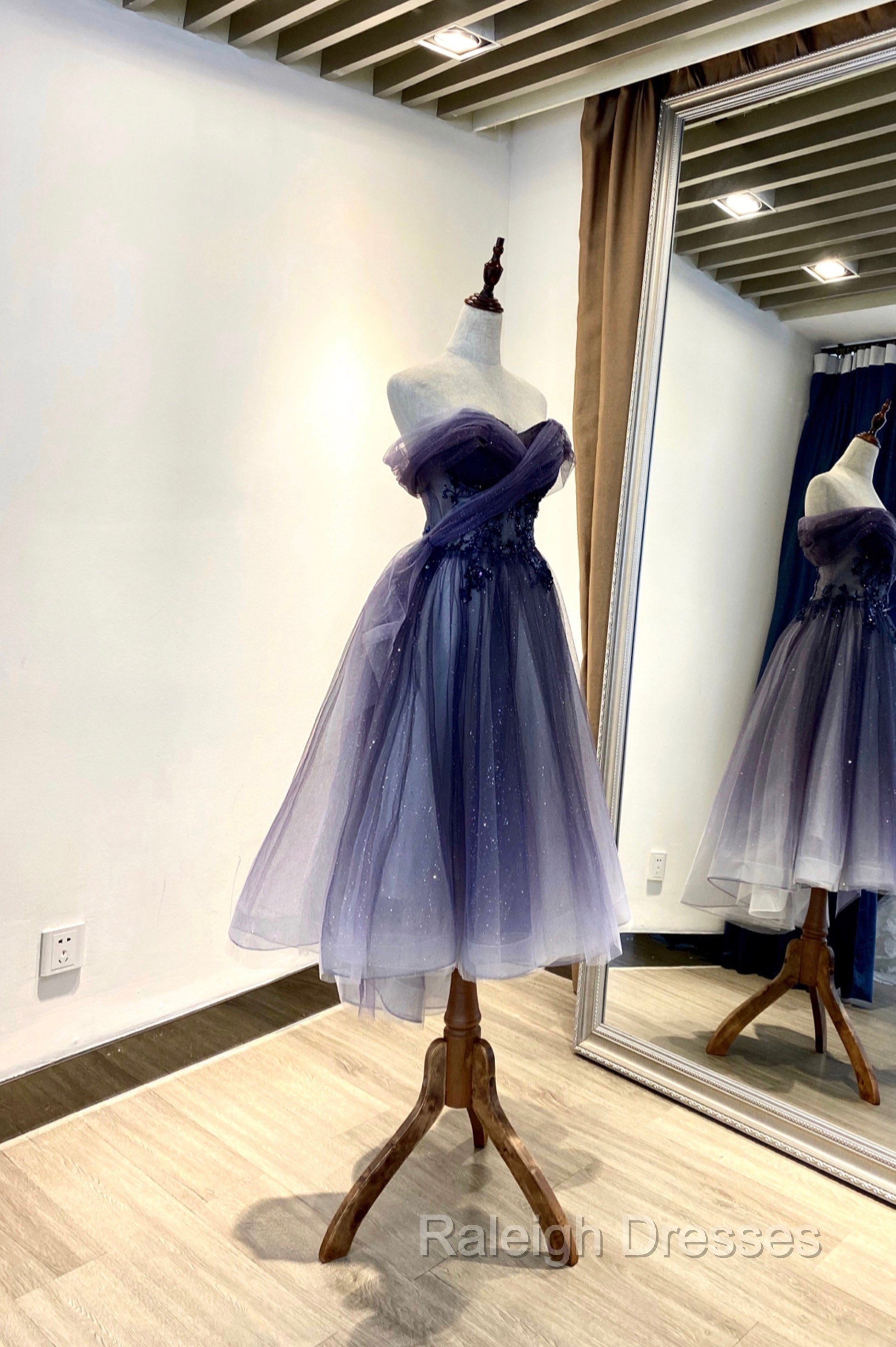 Blue Tulle Lace Short Prom Dresses Off the Shoulder Prom Dresses