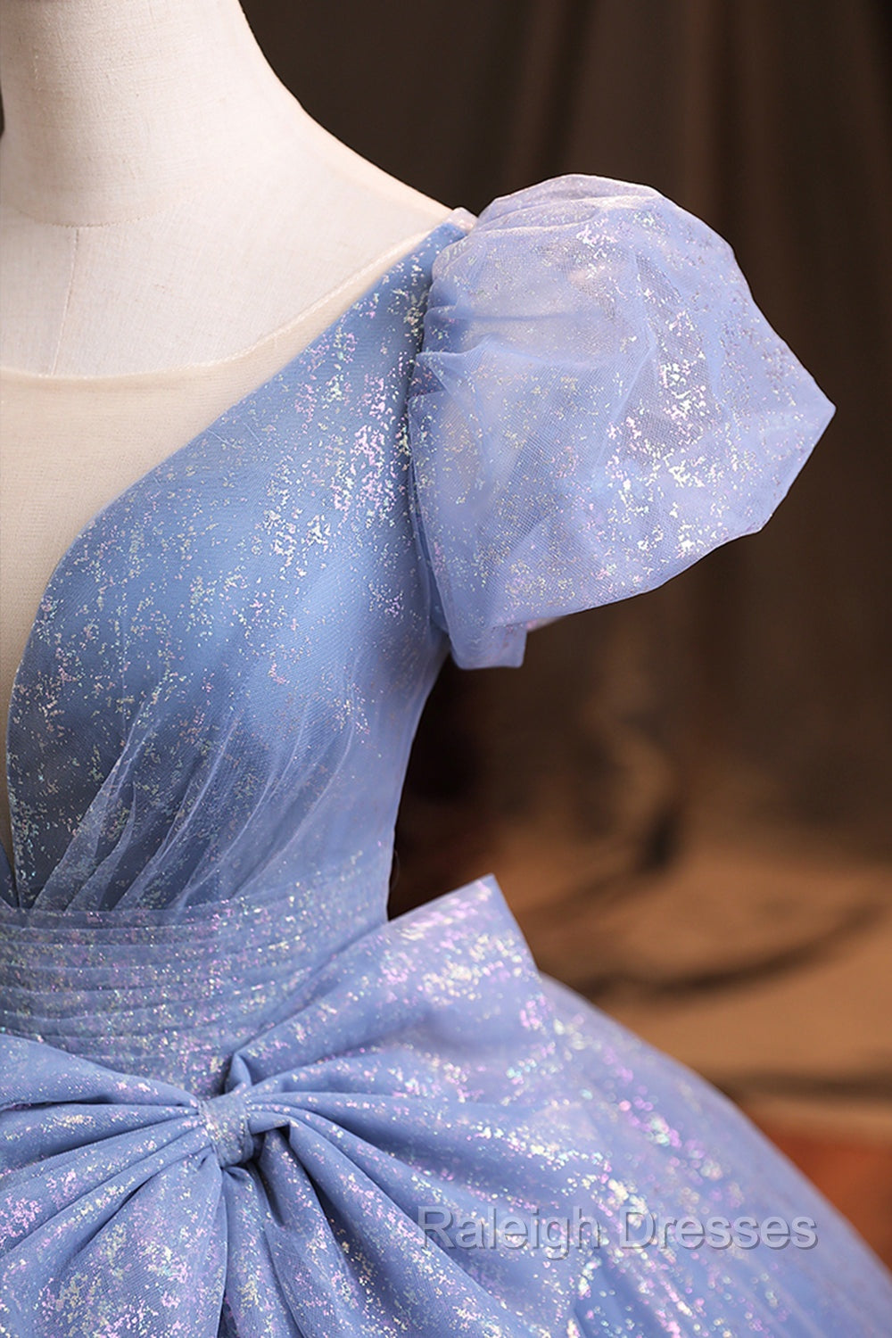 Blue V Neck Shiny Tulle Long Prom Dresses A Line Short Sleeve Prom Dresses