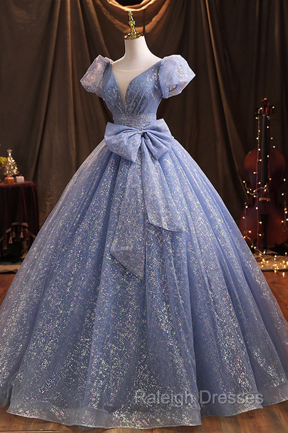 Blue V Neck Shiny Tulle Long Prom Dresses A Line Short Sleeve Prom Dresses