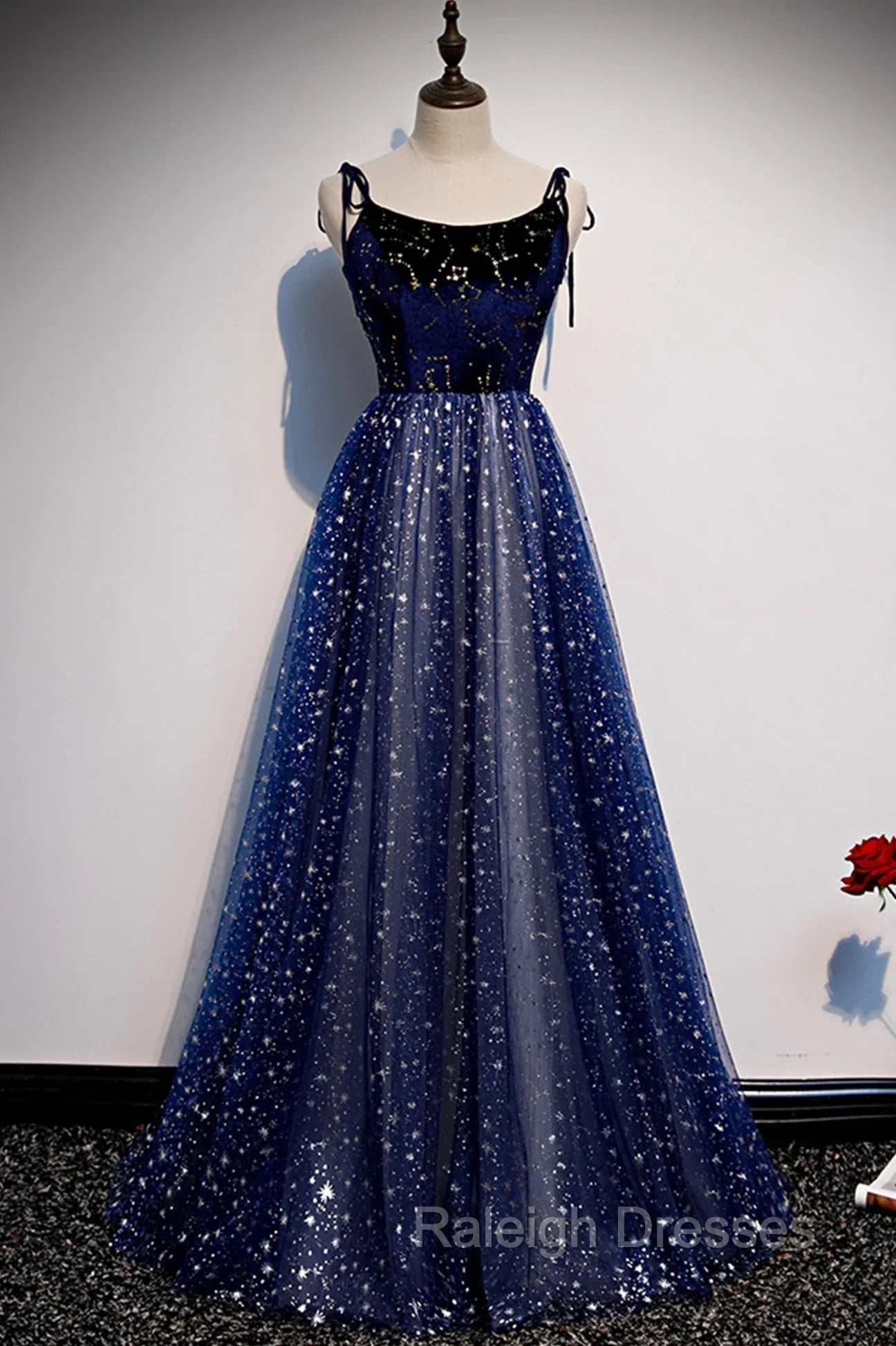Blue Velvet Tulle Long Prom Dress, A-Line Evening Party Dress Main image