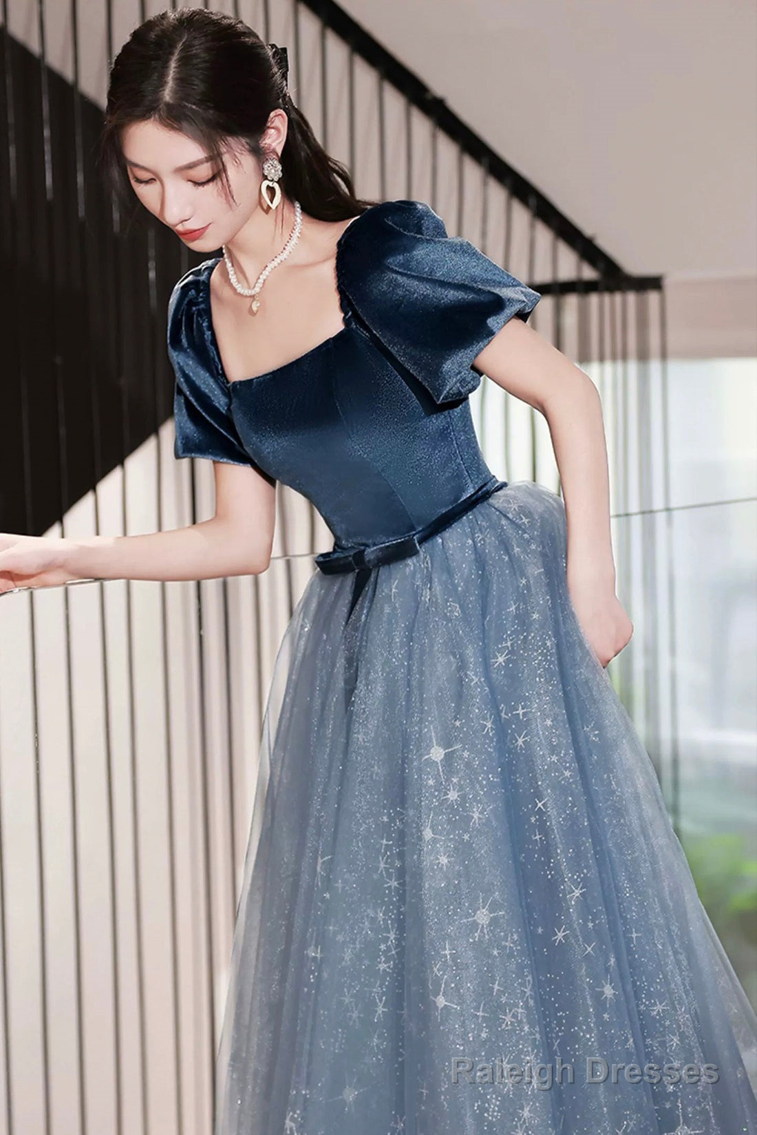 Blue Velvet Tulle Long Prom Dresses Beautiful Short Sleeve Prom Dresses