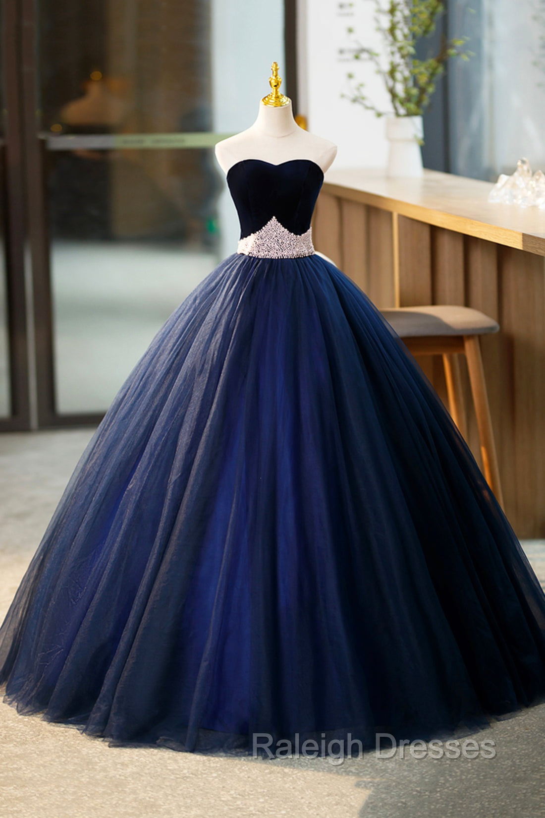 Blue Velvet Tulle Long Prom Dresses, Blue Evening Party Dresses Main image