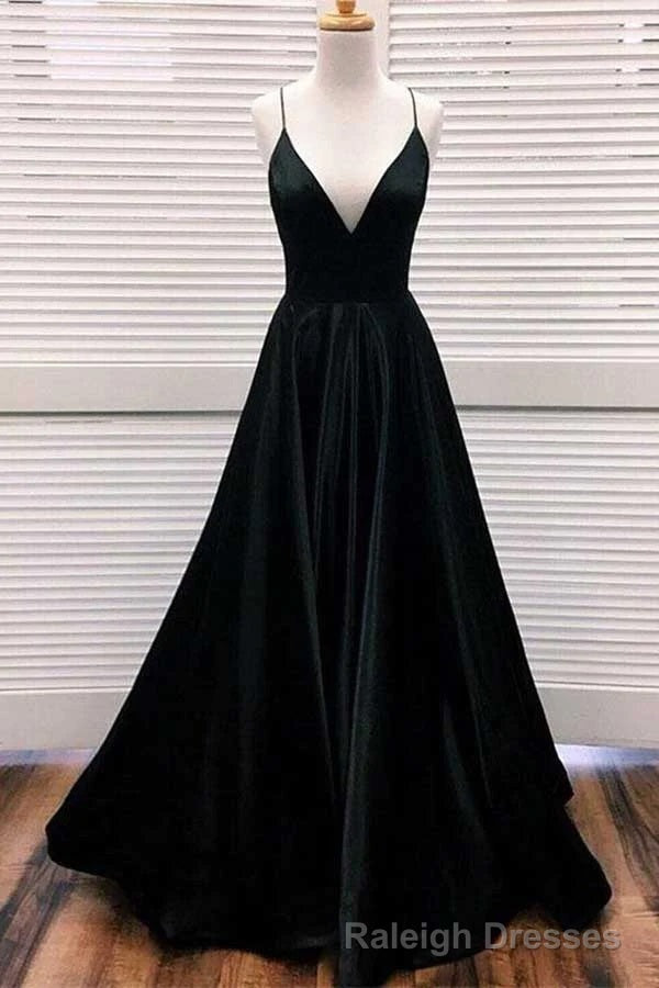 Pleats Black Long Prom Dresses Main image