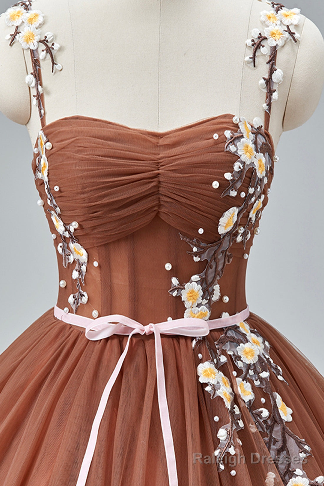 Brown Tulle Lace Long Prom Dresses Beautiful A-Line Spaghetti Strap Prom Dresses