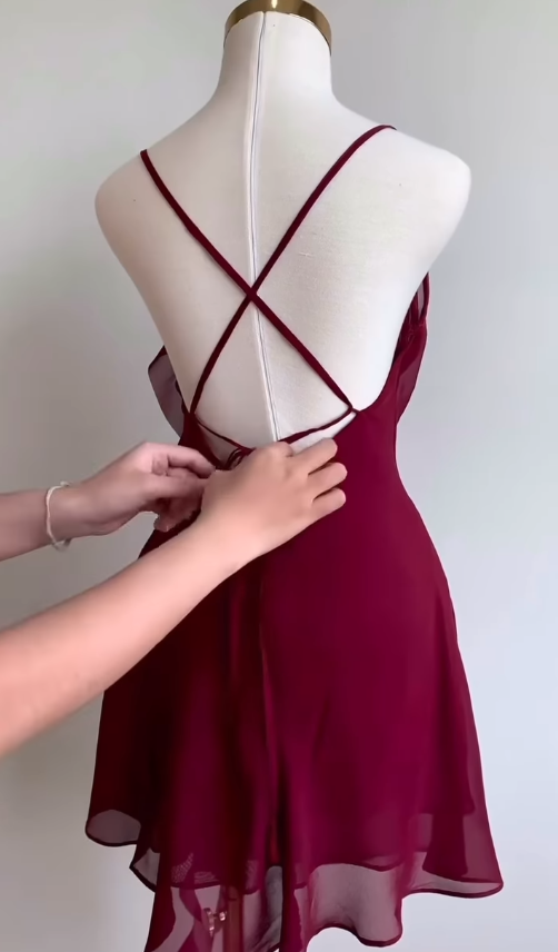 Burgundy A-Line Spaghetti Strap Floral Chiffon Short Prom Dresses Homecoming Dresses Outfits