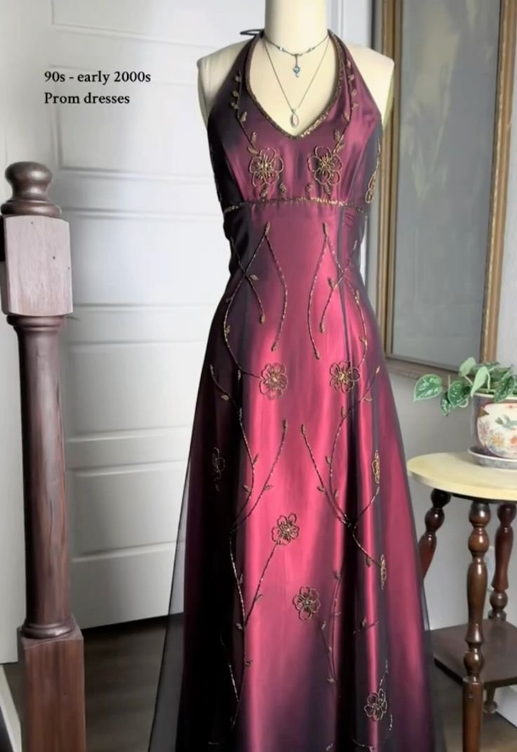 Vintage Fuchsia Halter-Neck A-Line Beaded Chiffon Prom Dresses Long Prom Gowns