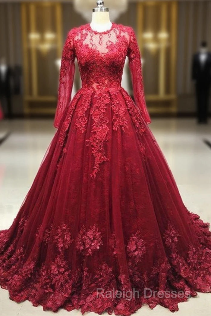 Burgundy Lace Prom Dresses Main image