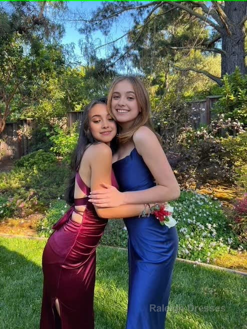 Burgundy Mermaid Long Prom Dress V Neck Party Dress With Slit Secondary image