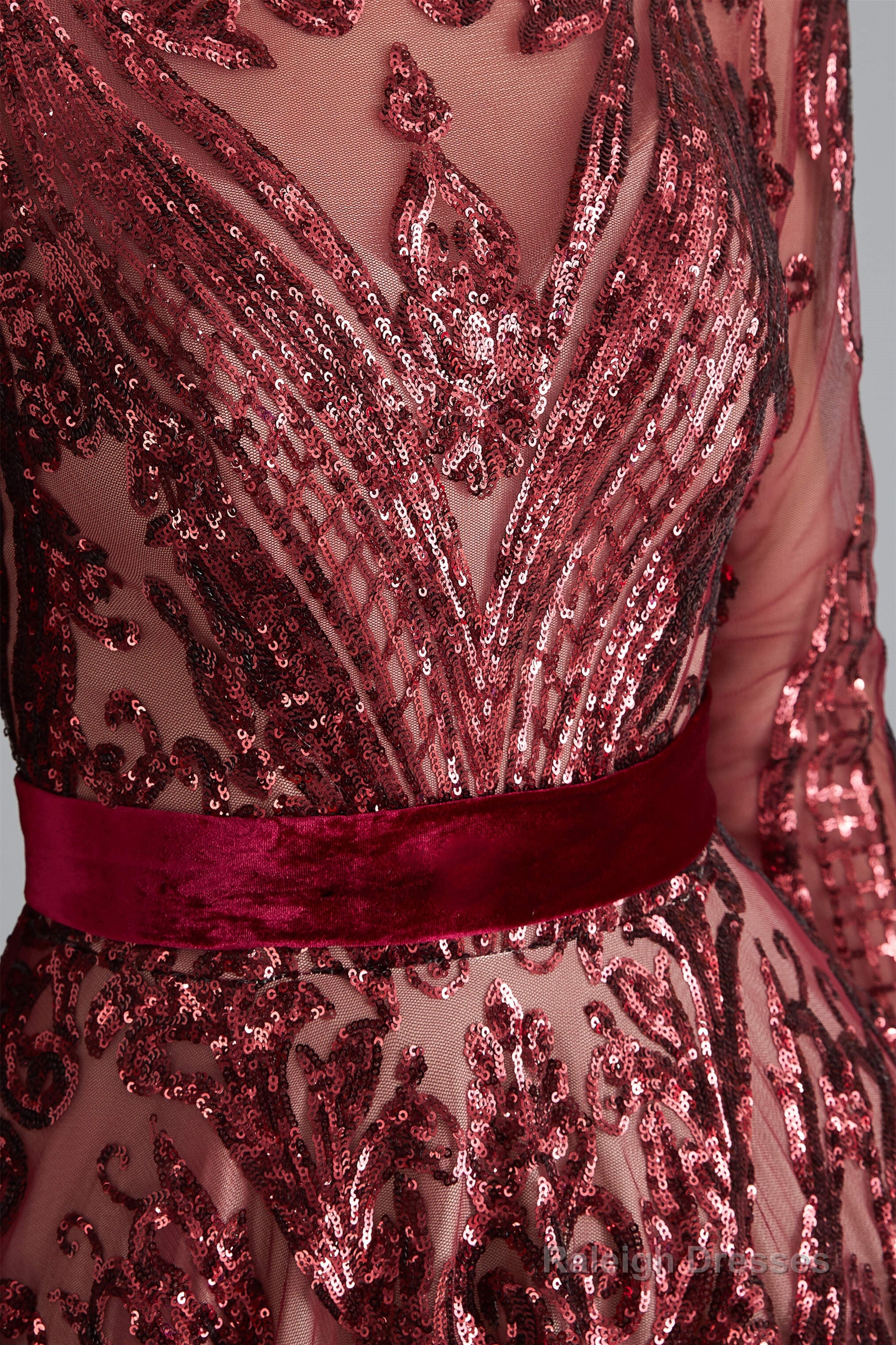 A-Line Luxury Sequins Long Sleeve Backless Prom Dresses