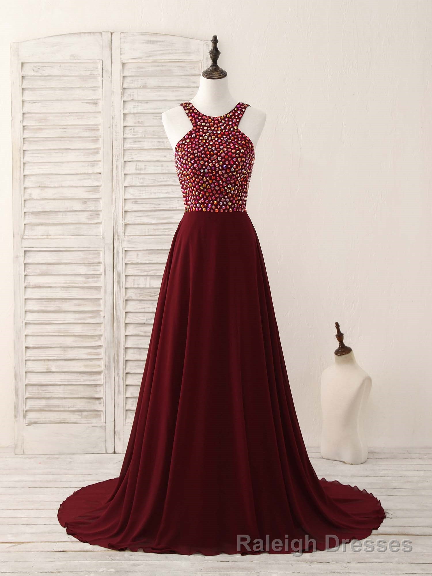 Burgundy Round Neck Chiffon Beads Long Prom Dress