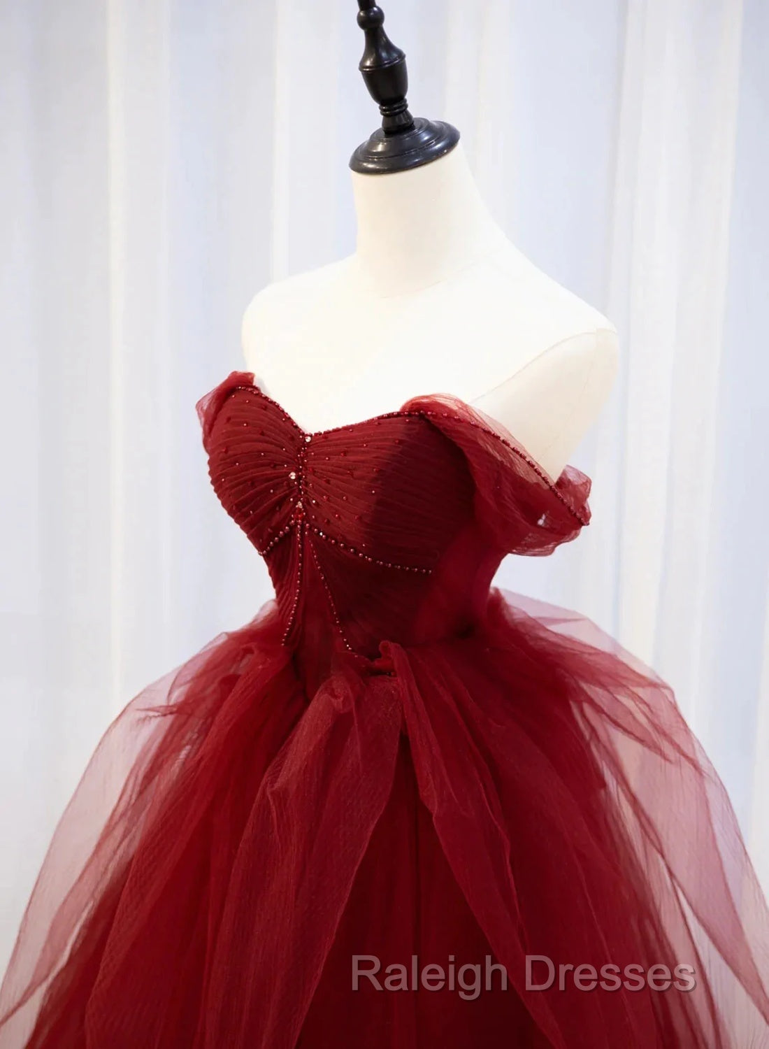 Burgundy Sweetheart Ball Gown Tulle With Beaded Prom Dress, Burgundy Party Dress Secondary image