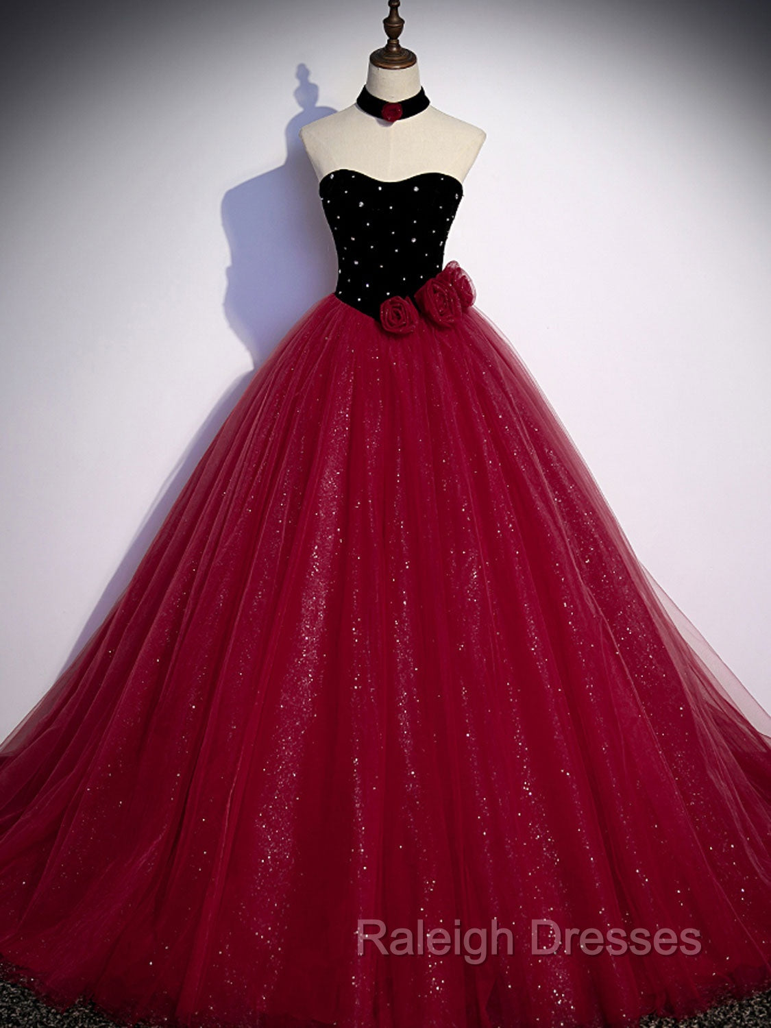 Burgundy  Tulle Long Prom Dress A line Burgundy Graduation Dresses Main image