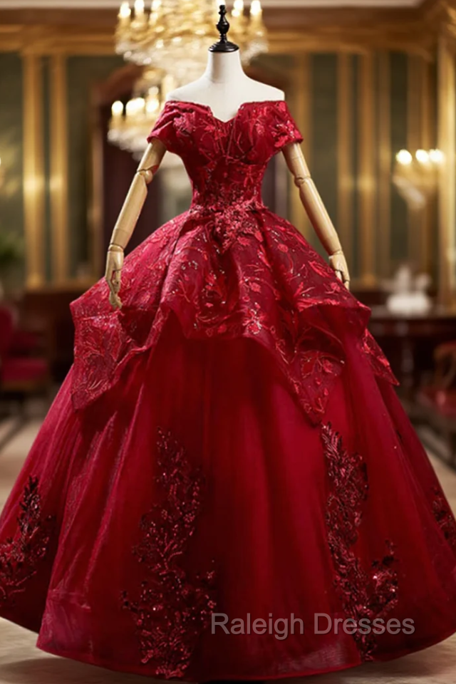 Burgundy Tulle Sequins Appliques Beading Quinceanera Dress Main image