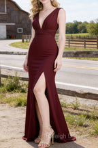 Burgundy V Neck Chiffon Bridesmaid Dresses Prom Dresses Long With Pleated Split
