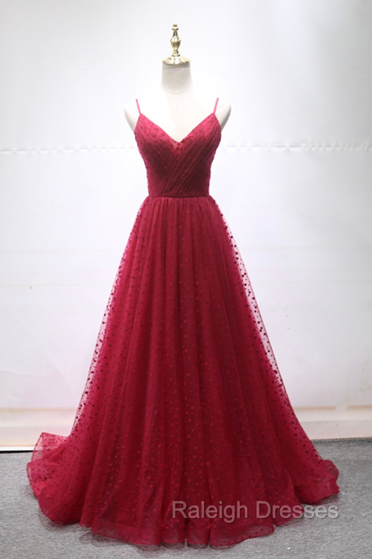 Burgundy V-Neck Tulle Long Prom Dress, A-Line Backless Evening Party Dress
