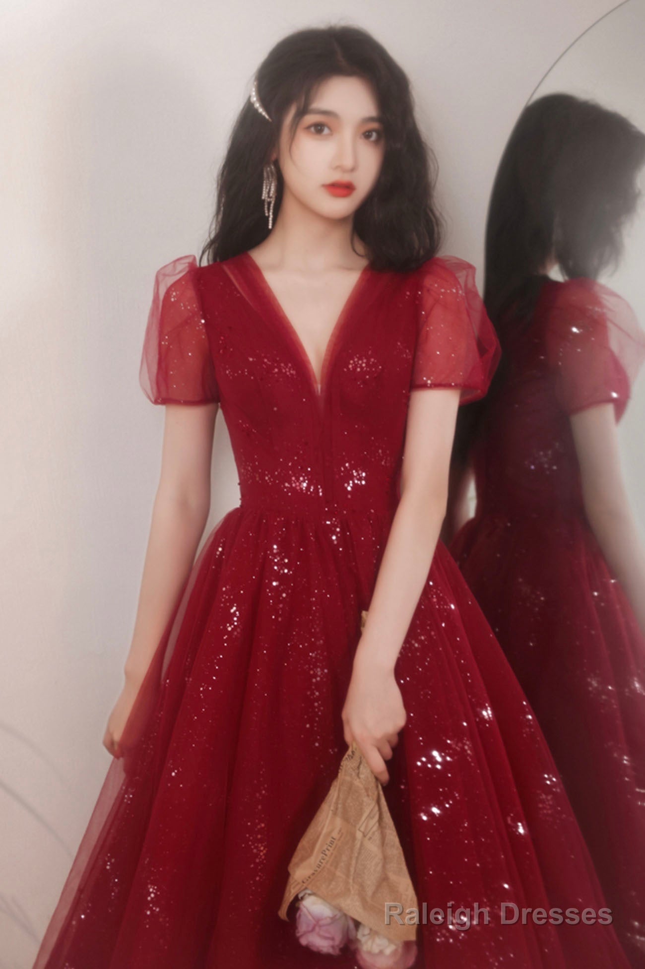 Burgundy V-Neck Tulle Short Prom Dresses A-Line Homecoming Prom Dresses Secondary image