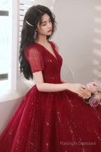 Burgundy V-Neck Tulle Short Prom Dresses A-Line Homecoming Prom Dresses