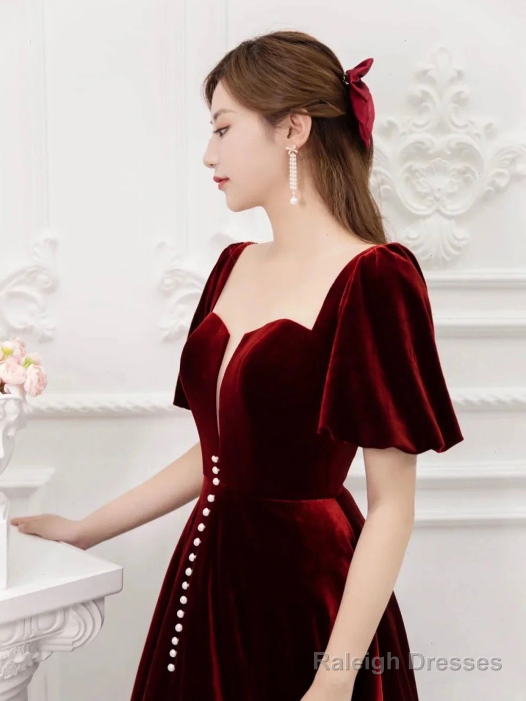 Burgundy Velvet Long Prom Dresses Elegant A-Line Short Sleeve Prom Dresses