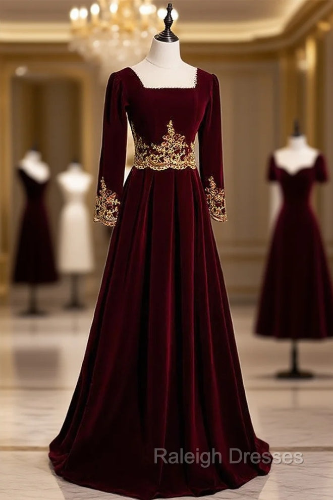 Burgundy Velvet Long Sleeve Appliques Square Prom Dress Main image