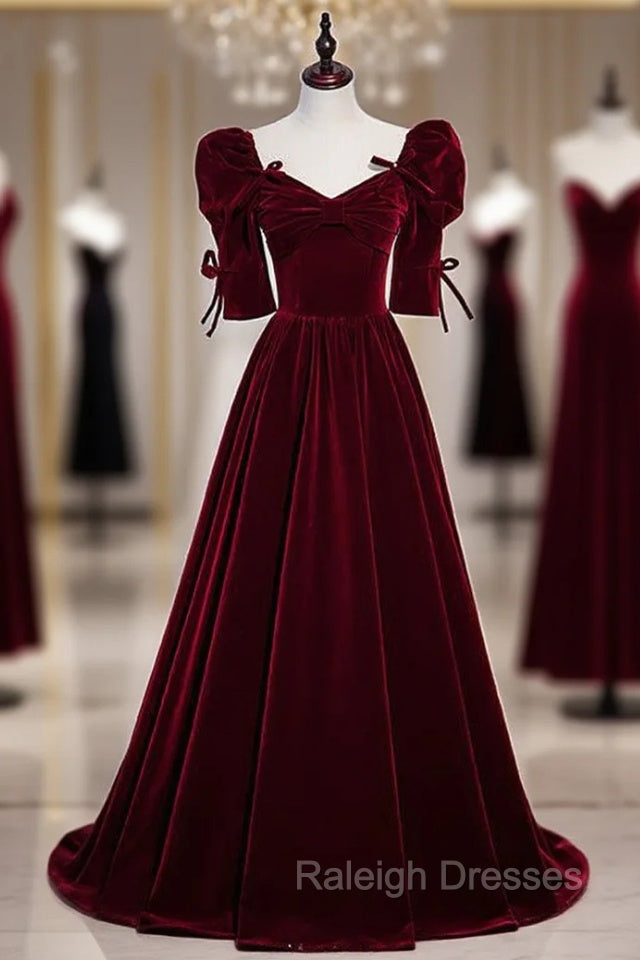 Burgundy Velvet Square Short Sleeve Pleats Prom Dress