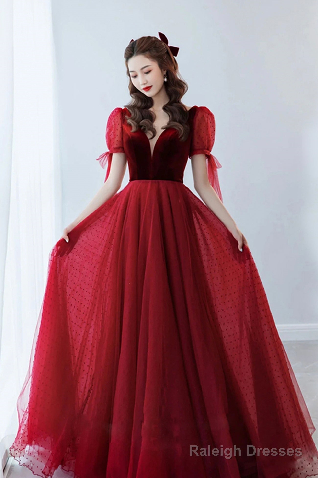 Burgundy Velvet Tulle Long A-Line Prom Dresses V-Neck Short Sleeve Prom Dresses Main image