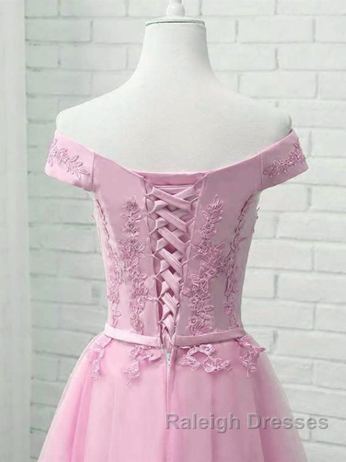 Cap Sleeves Short Pink Lace Prom Dresses, Short Pink Lace Formal Bridesmaid Dresses Secondary image